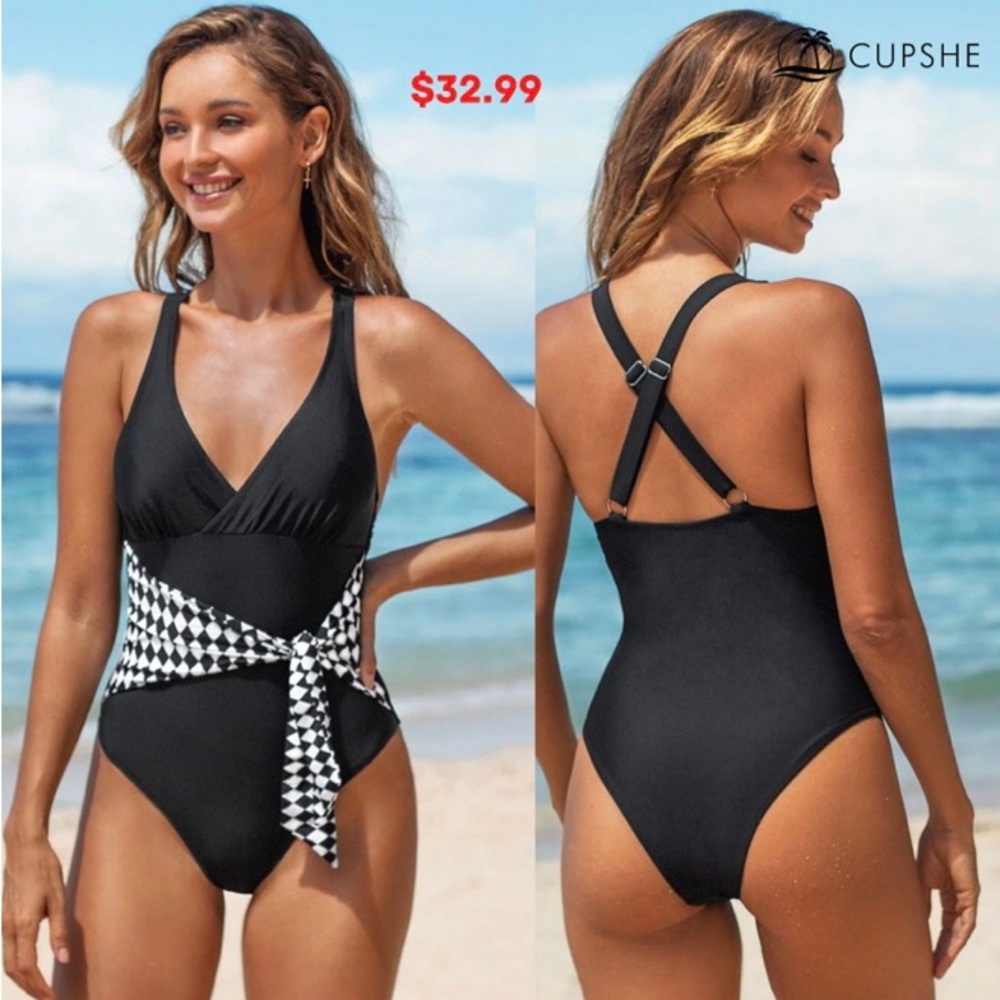 Cupshe Celia Argyle Print One Piece Swimsuit (Size: L)